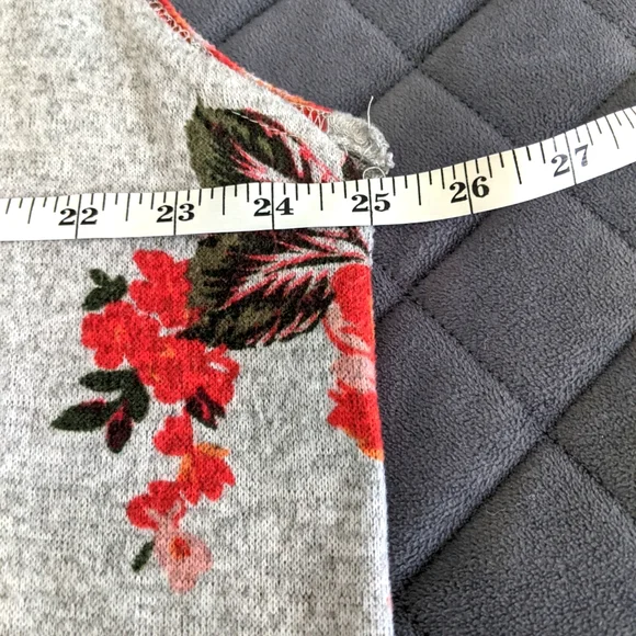 Rouge Collection Floral Cardigan Duster - Picture 5 of 8